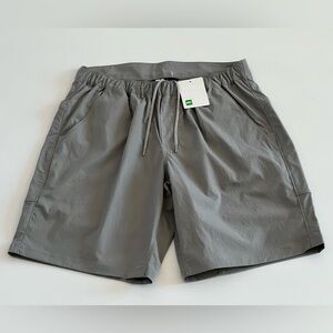 Mountain Equipment Co-op Men’s Shorts Light Gray Size 36 NWT